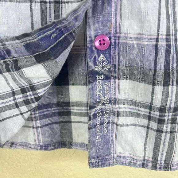 Roar Western embroidered shirt with sequined cross on the back purple size Small - Picture 7 of 7